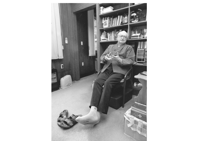 Father Jim Sinnott in his apartment at the Mary Knoll Center in Seoul